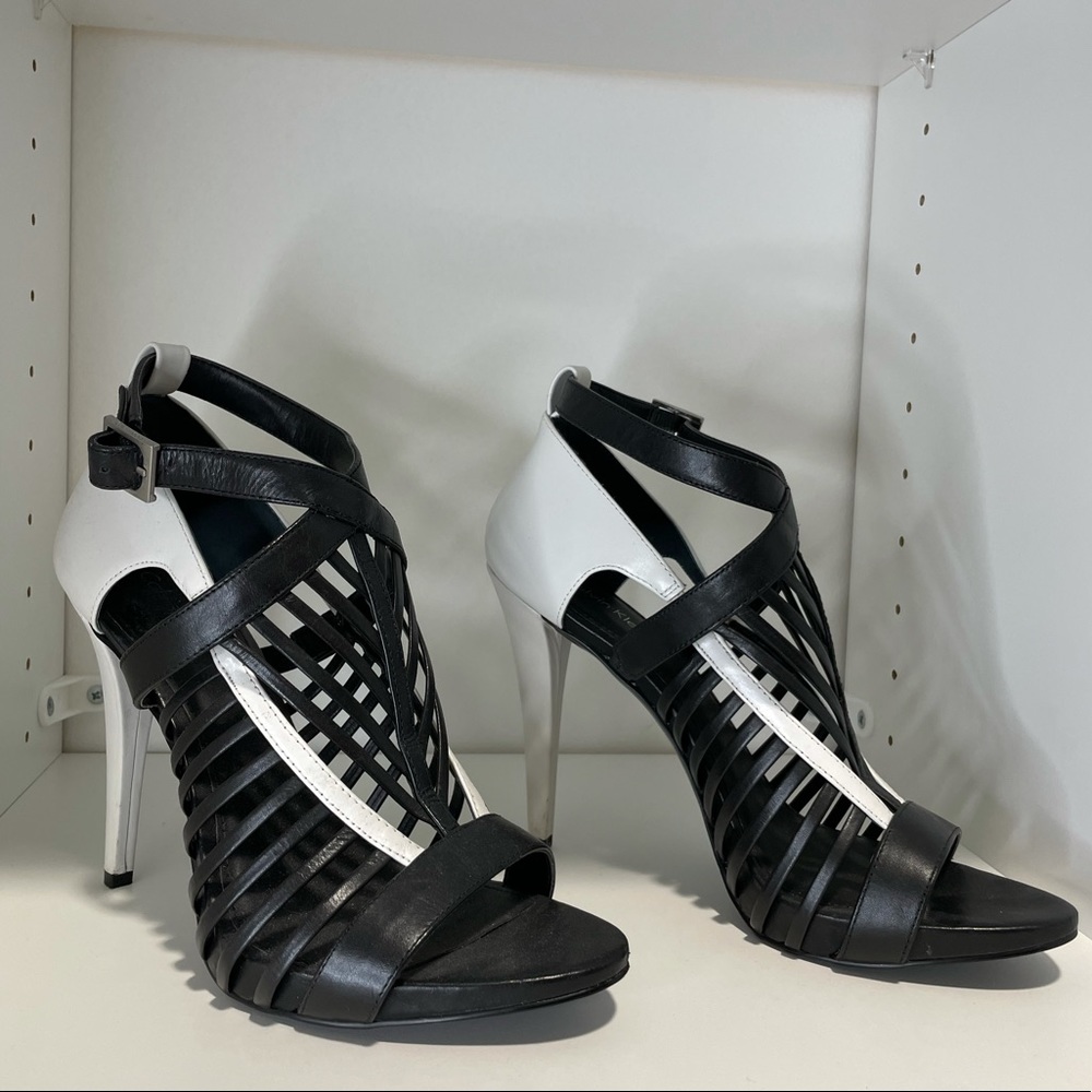 Calvin Klein • Size 9 • Women’s Fashion Pumps• Strappy Heels